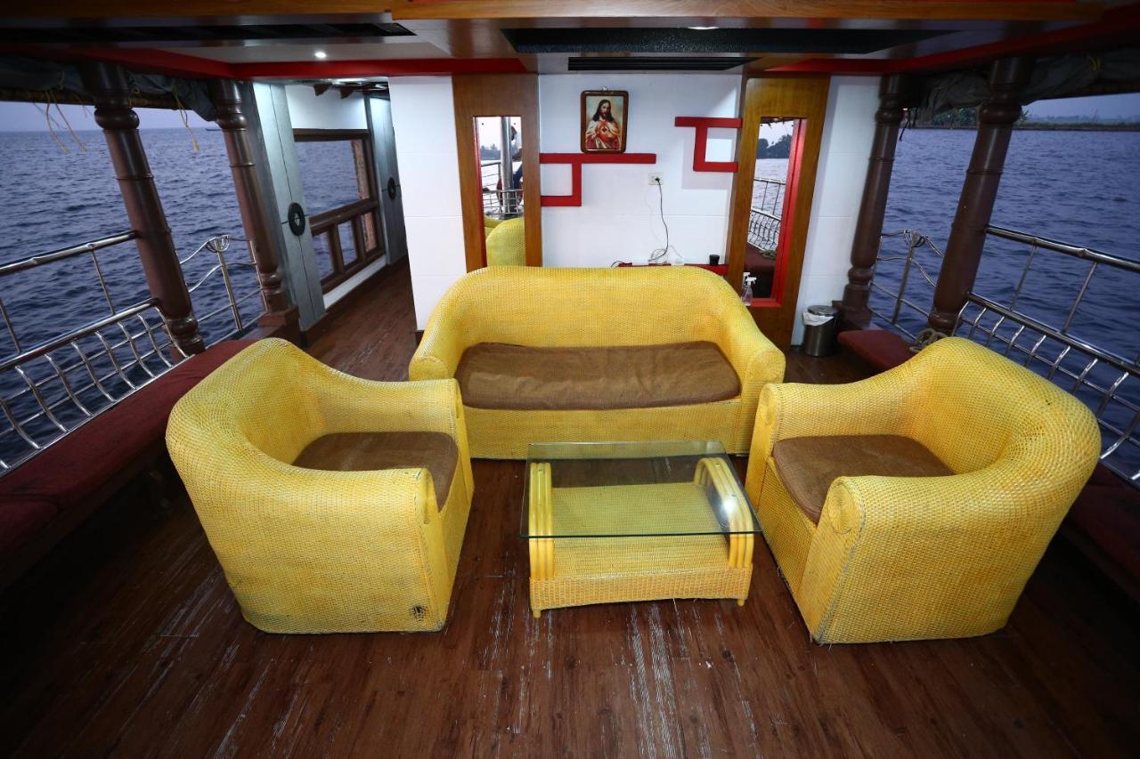 Friends Cruise, Nightstay Houseboat Alappuzha Exterior photo