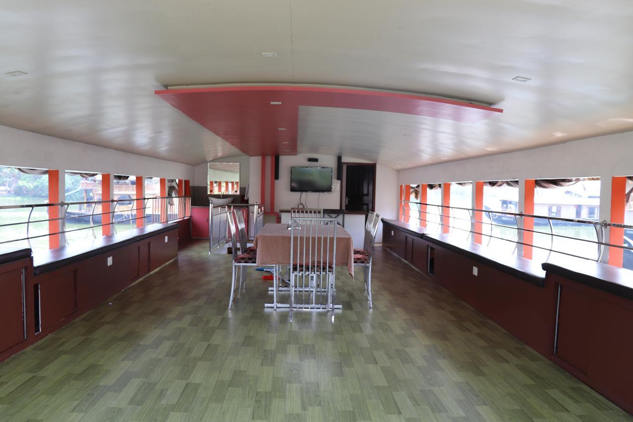 Friends Cruise, Nightstay Houseboat Alappuzha Exterior photo