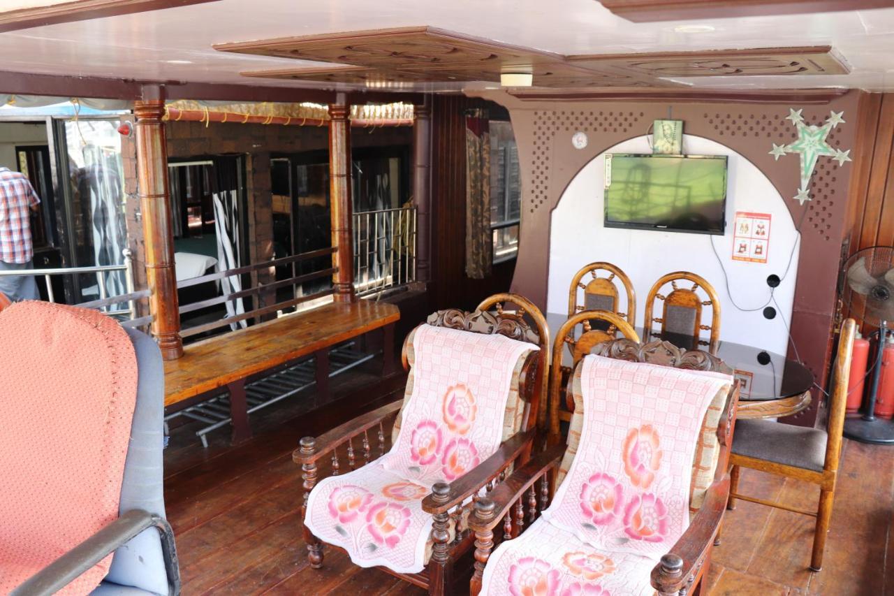 Friends Cruise, Nightstay Houseboat Alappuzha Exterior photo